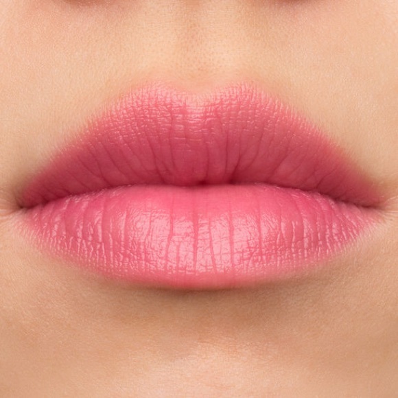 IT Cosmetics BLURRED Lines Anti Aging Lipstick💄 - Picture 6 of 6